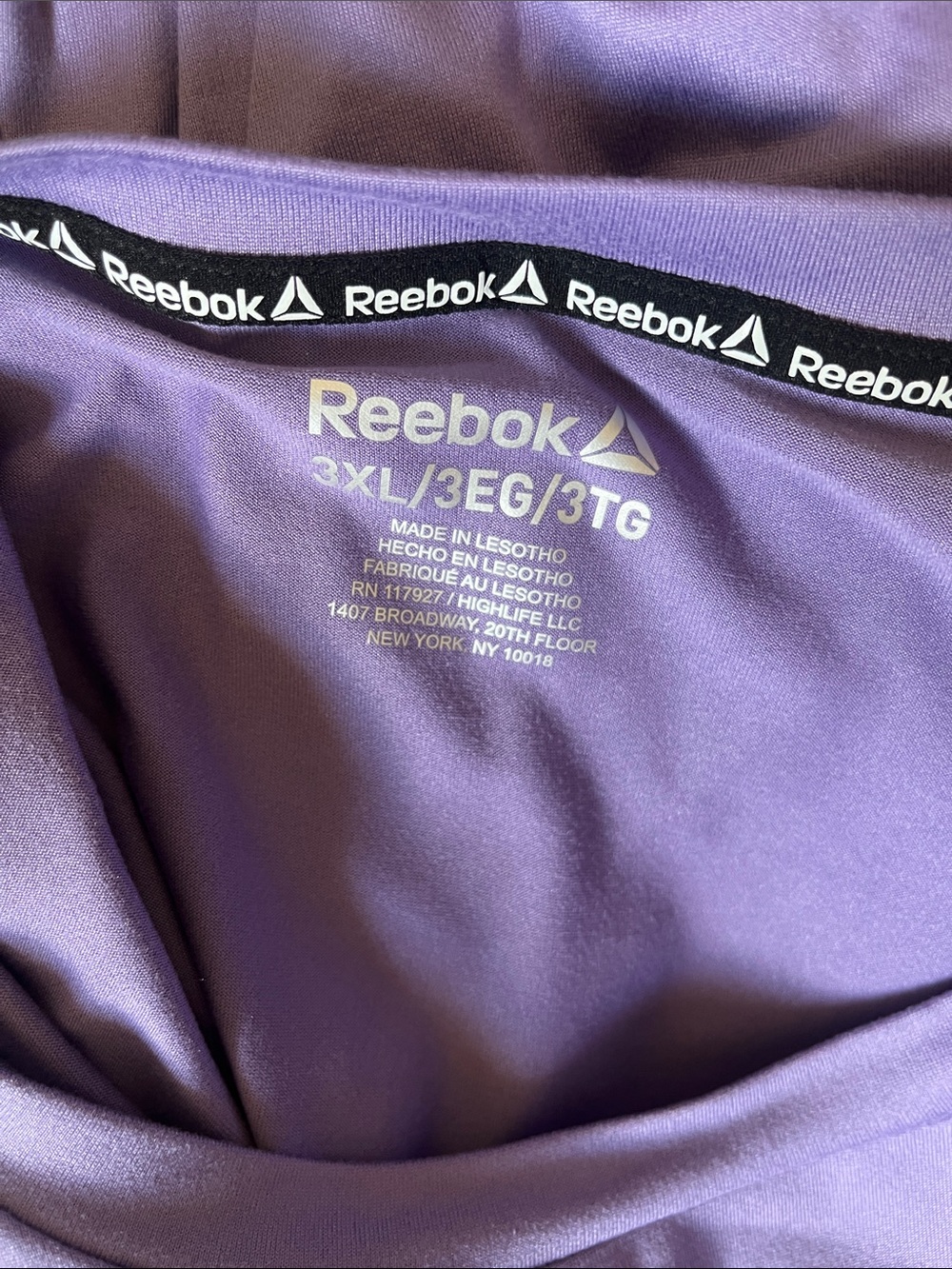 Reebok Men’s Lavender Short Sleeve Athletic Tee - Picture 7 of 7